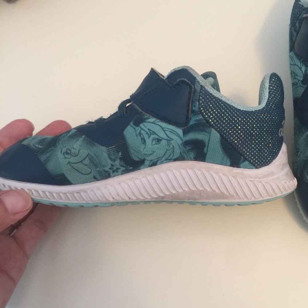 Adidas Little Kid’s Unisex Disney Frozen Sneakers